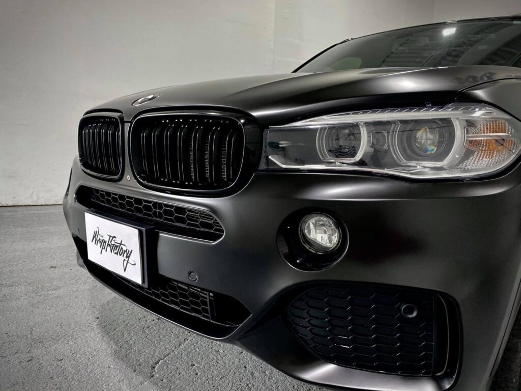 chrome delete on a BMW sedan